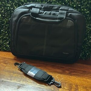 Targus 15-16 Inch Classic Slim Ergonomic Briefcase and Messenger Bag for 16"